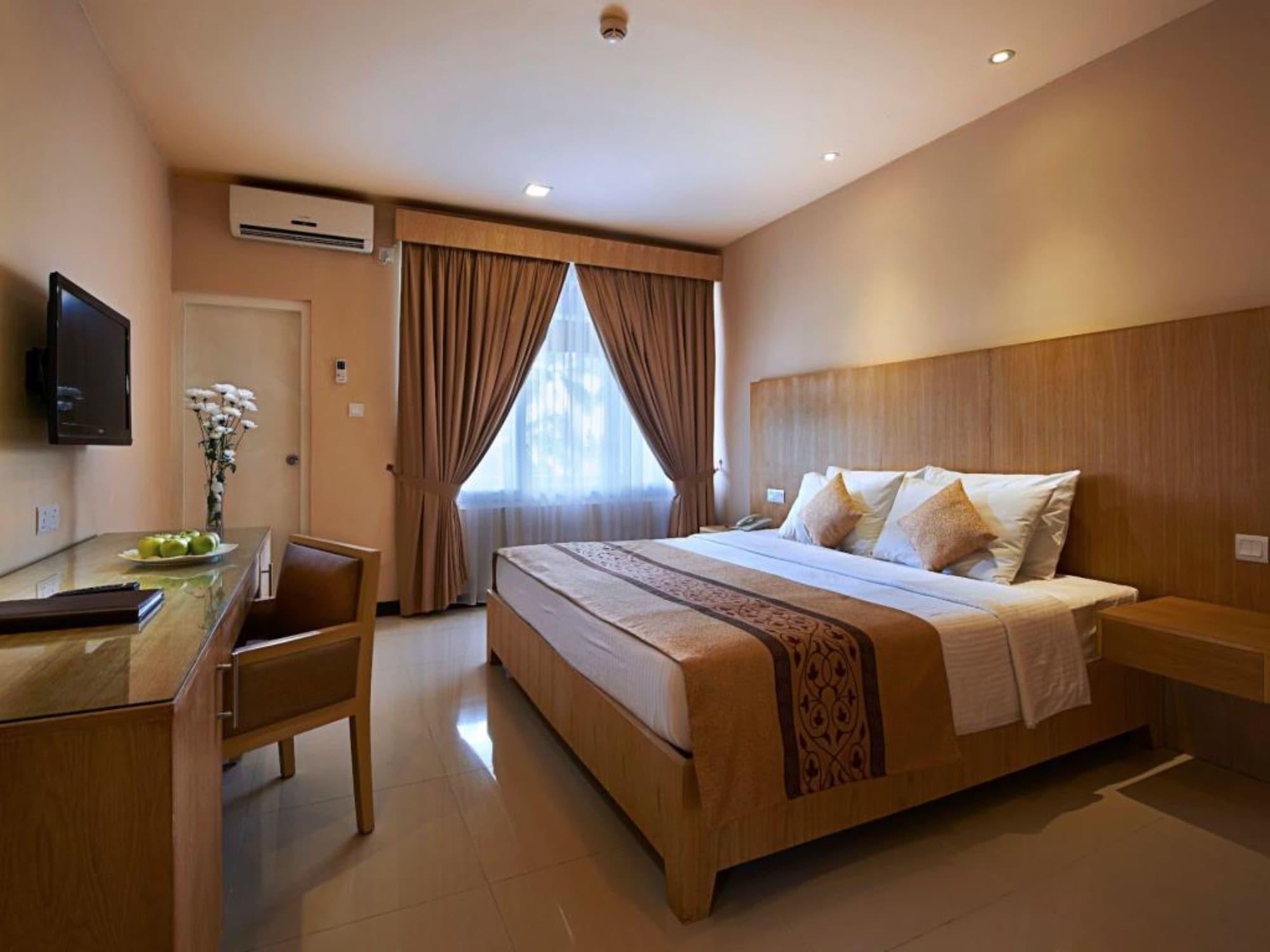 Berjaya Hotel Colombo Dehiwala-Mount Lavinia Bagian luar foto