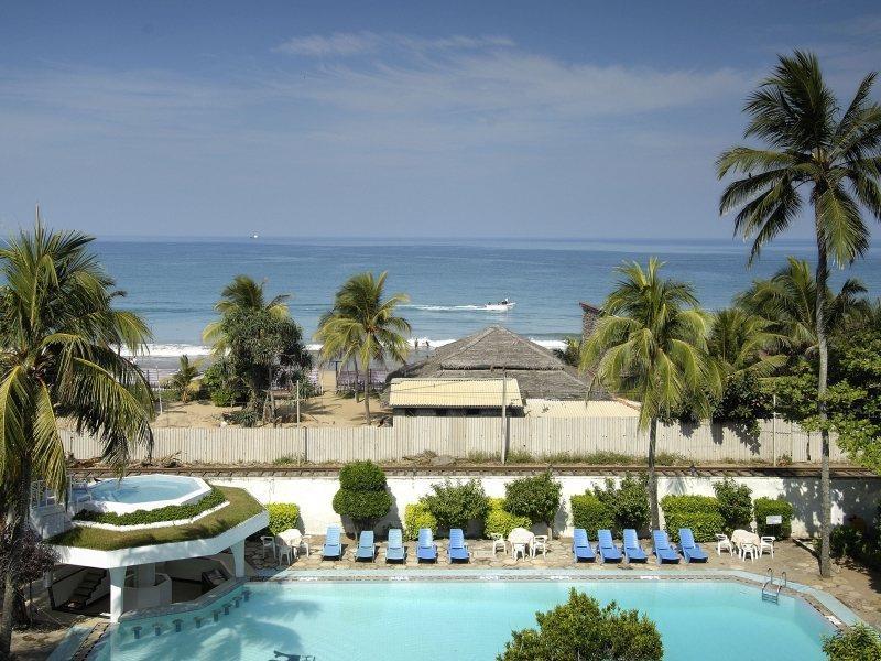 Berjaya Hotel Colombo Dehiwala-Mount Lavinia Bagian luar foto