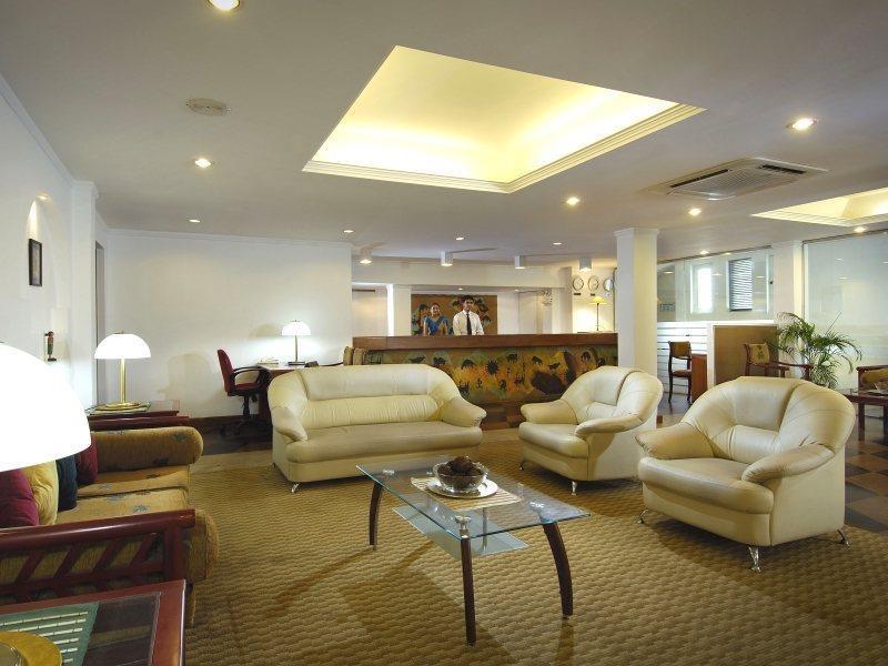 Berjaya Hotel Colombo Dehiwala-Mount Lavinia Bagian luar foto